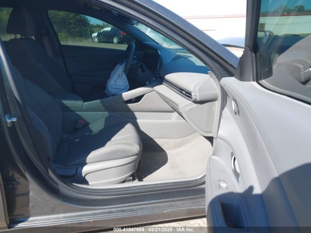 KMHLM4DG4RU707815 Hyundai ELANTRA SEL