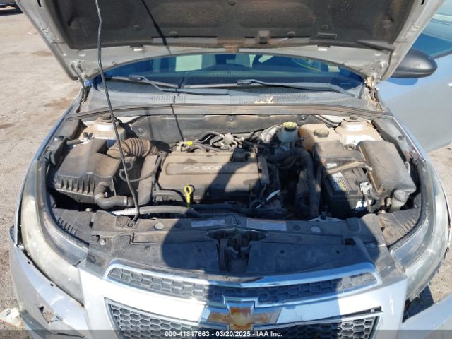 1G1PA5SG2E7108453 Chevrolet Cruze Ls Auto