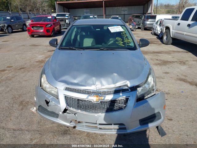 1G1PA5SG2E7108453 Chevrolet Cruze Ls Auto