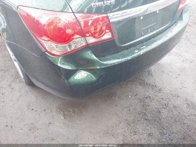 1G1PA5SGXE7121449 Chevrolet Cruze Ls Auto