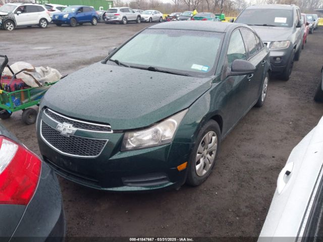 1G1PA5SGXE7121449 Chevrolet Cruze Ls Auto