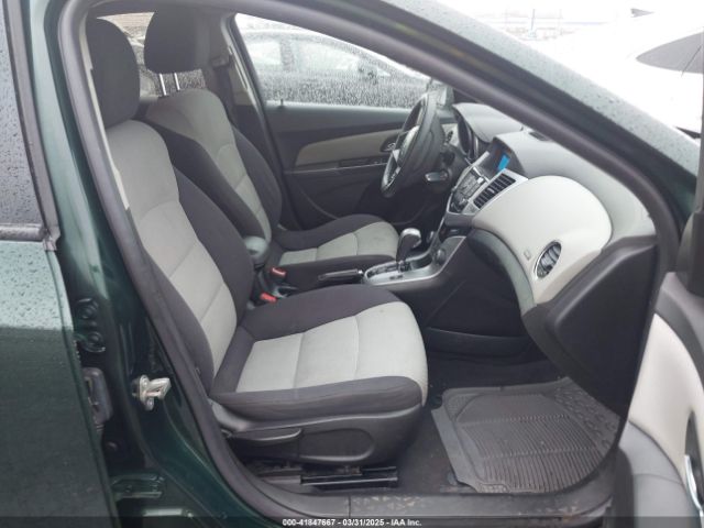 1G1PA5SGXE7121449 Chevrolet Cruze Ls Auto