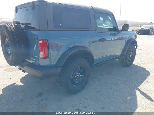 1FMDE5AP8NLB71317 Ford Bronco Black Diamond