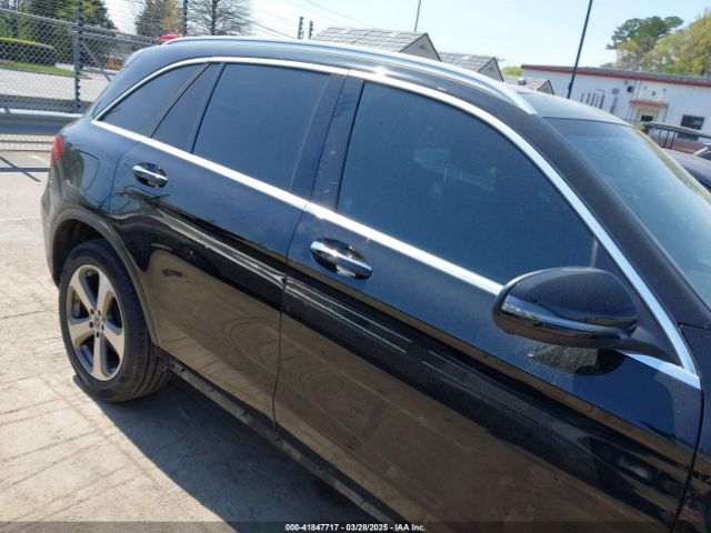 WDC0G4JBXHV012314 Mercedes-Benz GLC 300