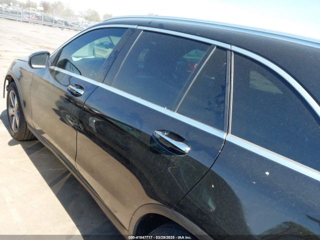 WDC0G4JBXHV012314 Mercedes-Benz GLC 300