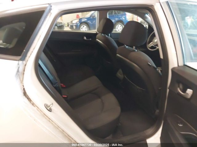 5XXGT4L31GG046321 KIA Optima Lx