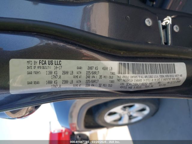 3C4NJDBBXJT185252 Jeep Compass Latitude 4x4