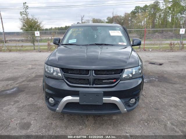 3C4PDDGG0KT858510 Dodge Journey Crossroad Awd