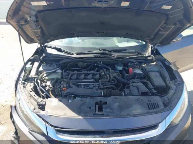 JHMFC1F95JX006736 Honda Civic Touring