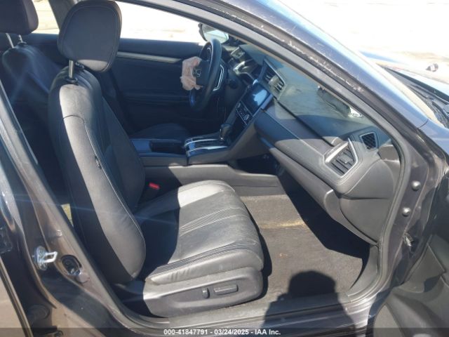 JHMFC1F95JX006736 Honda Civic Touring