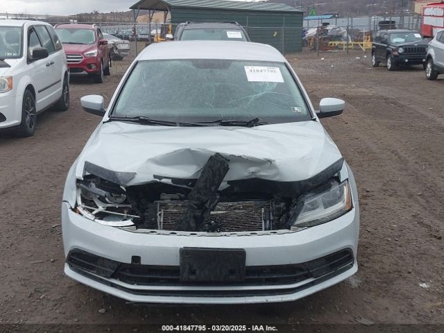 3VW2B7AJ0HM312764 Volkswagen Jetta 1.4t S