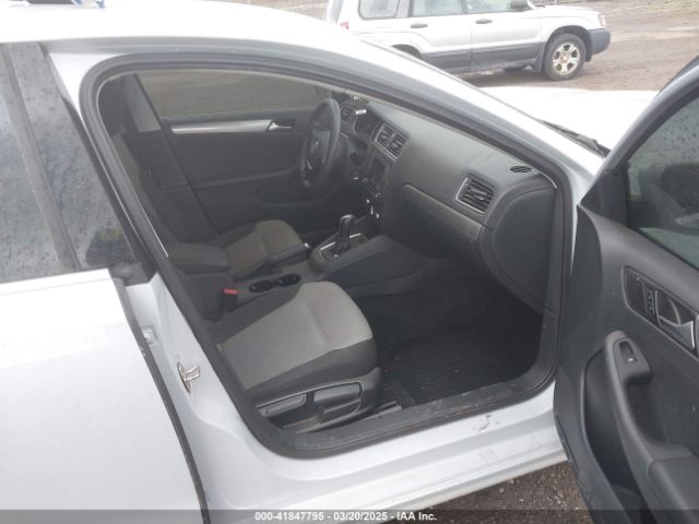 3VW2B7AJ0HM312764 Volkswagen Jetta 1.4t S