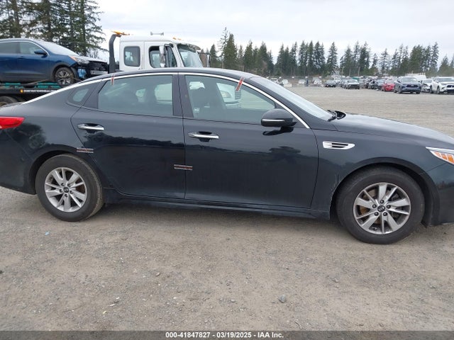5XXGT4L39JG239548 KIA Optima Lx