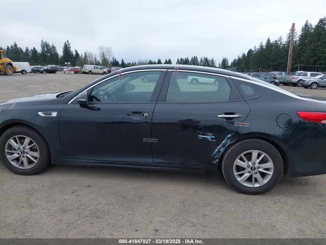 5XXGT4L39JG239548 KIA Optima Lx