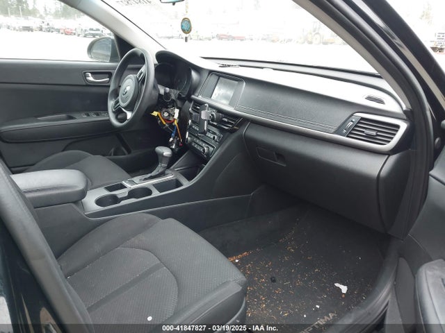 5XXGT4L39JG239548 KIA Optima Lx