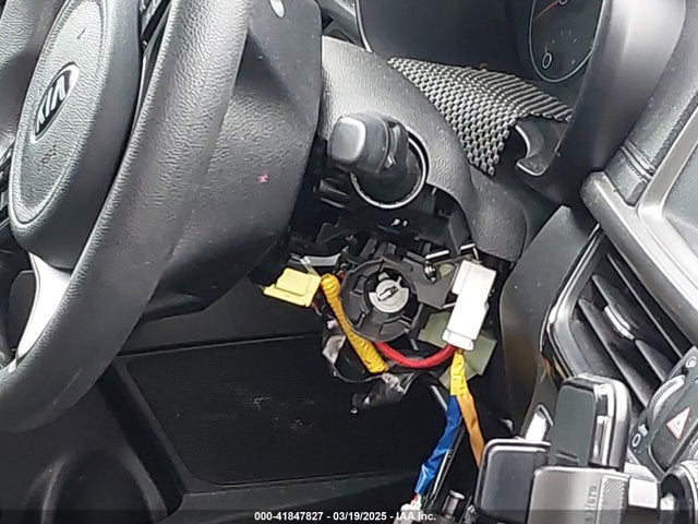 5XXGT4L39JG239548 KIA Optima Lx