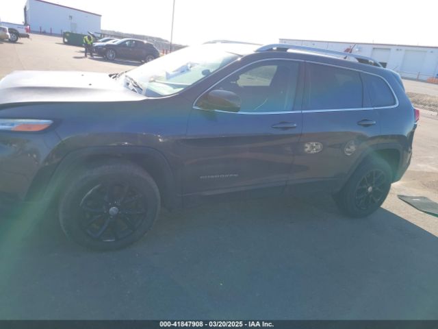 1C4PJMCB8GW162224 Jeep Cherokee Latitude
