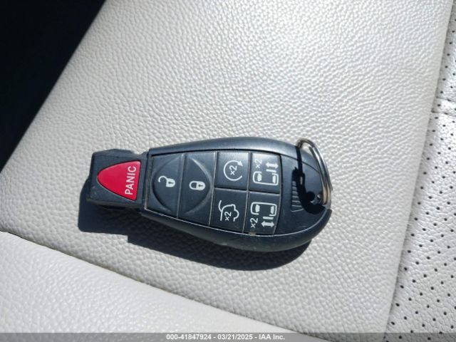 2016 CHRYSLER TOWN & COUNTRY 2C4RC1CG0GR283271 Photo 10