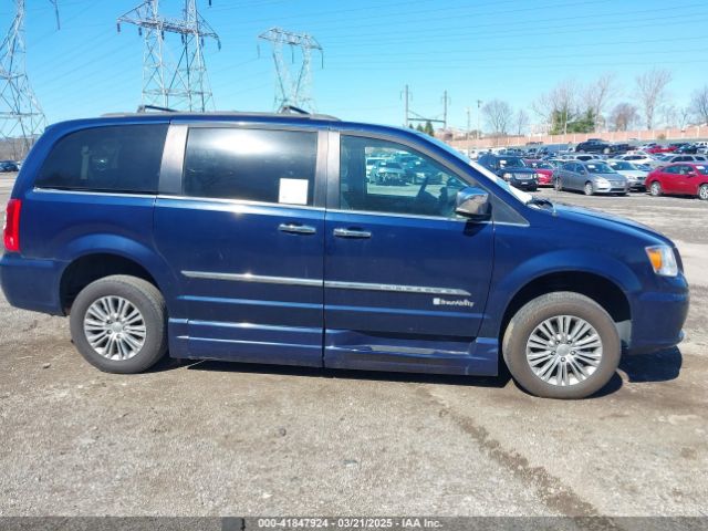 2C4RC1CG0GR283271 Chrysler Town & Country Touring-l