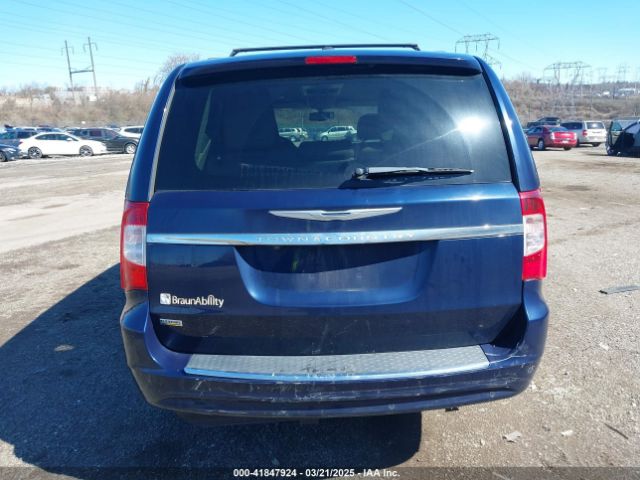 2C4RC1CG0GR283271 Chrysler Town & Country Touring-l
