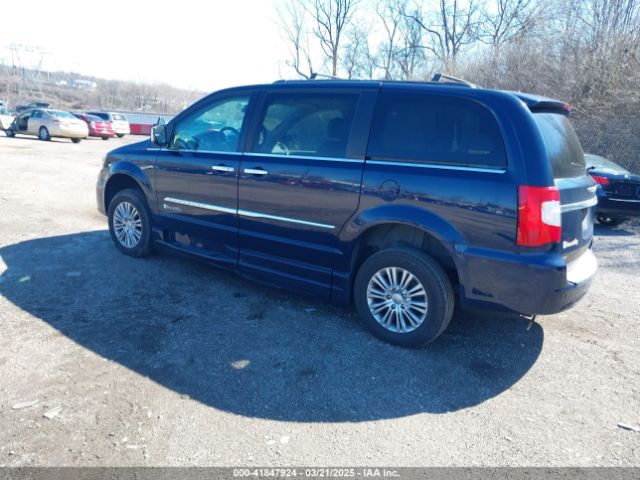 2016 CHRYSLER TOWN & COUNTRY 2C4RC1CG0GR283271 Photo 2