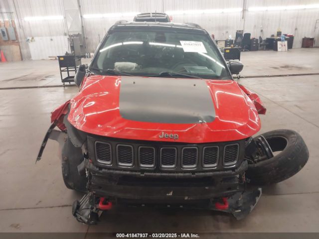 3C4NJDDB4HT647182 Jeep New Compass Trailhawk 4x4