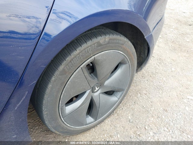 5YJ3E1EB2JF056166 Tesla Model 3 Long Range/performance