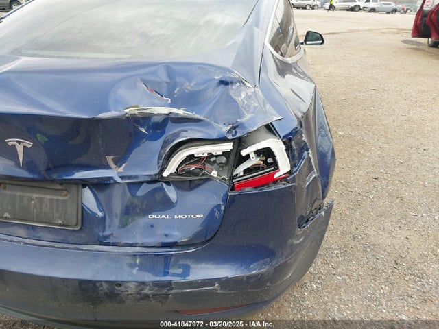 2018 TESLA MODEL 3 5YJ3E1EB2JF056166 Photo 5