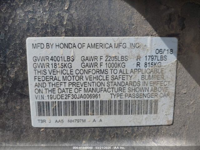 19UDE2F30JA006961 Acura Ilx Acurawatch Plus Package