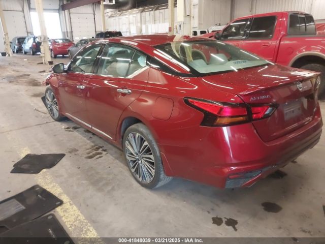 1N4BL4FW9KN302661 Nissan Altima 2.5 Platinum