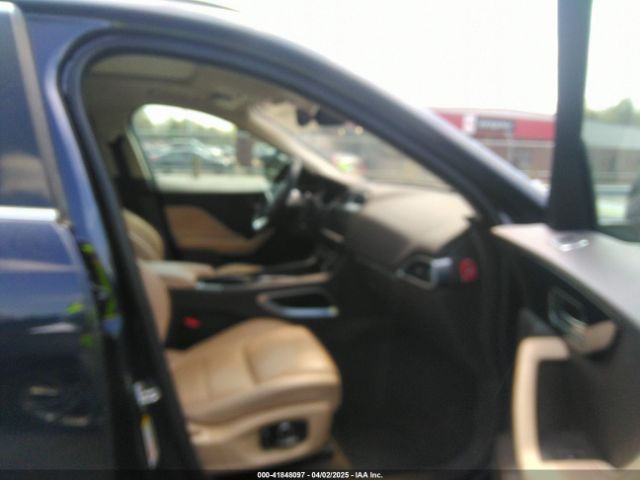 SADCK2FX8KA366555 Jaguar F-pace 25t Prestige