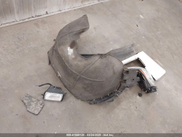 1GKS2BKC2JR305829 GMC YUKON SLT