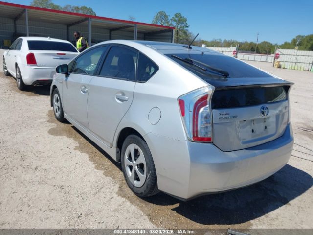 JTDKN3DUXF0428837 Toyota Prius Three