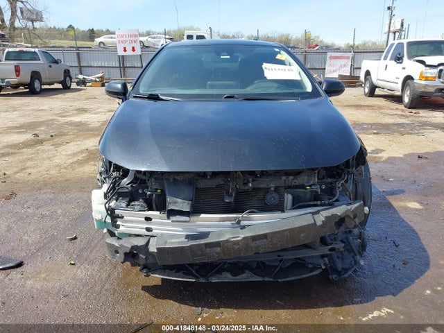 JTDEPRAE1LJ066538 Toyota COROLLA LE