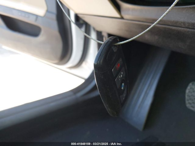 WBA5A5C51GG354132 BMW 528I