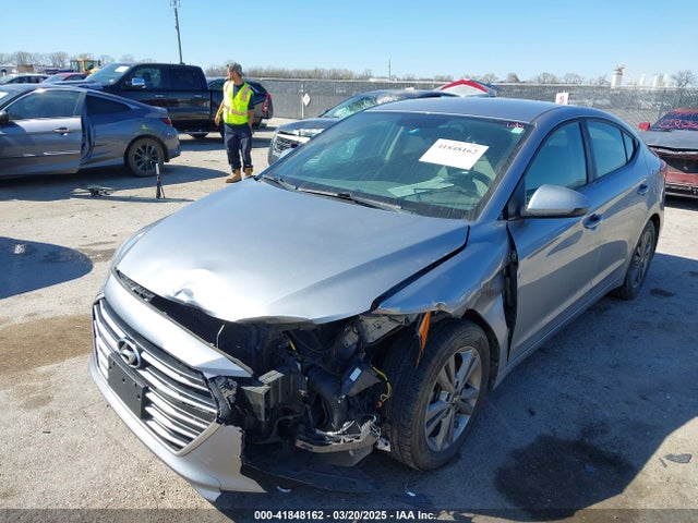 5NPD84LF6HH023251 Hyundai ELANTRA SE