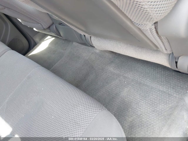 1N6AD0ER1EN725209 Nissan Frontier Sv
