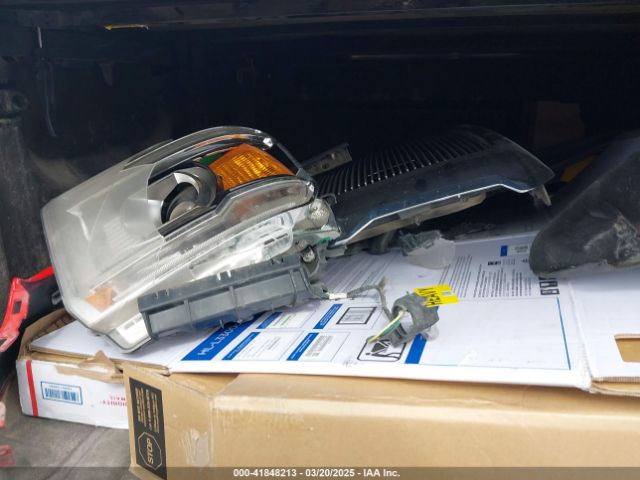 3GTU2VEC5EG165122 GMC Sierra 1500 Slt
