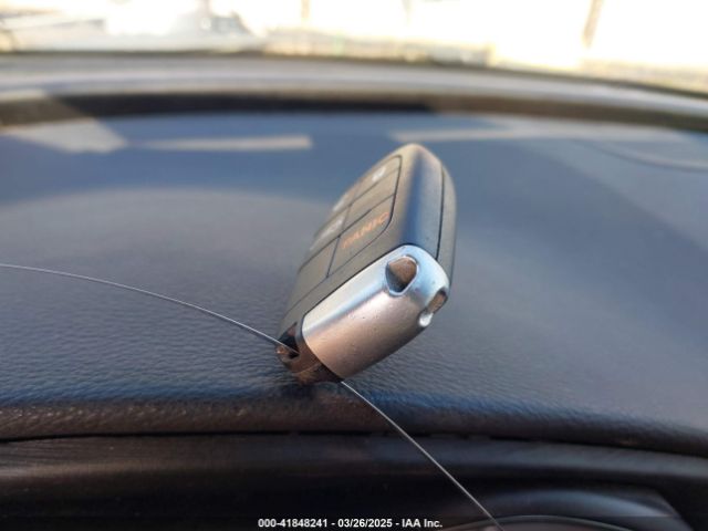 2016 CHRYSLER 200 1C3CCCAB5GN171060 Photo 10
