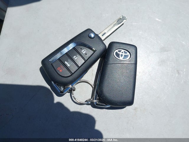 JTDS4MCE4NJ099869 Toyota COROLLA SE