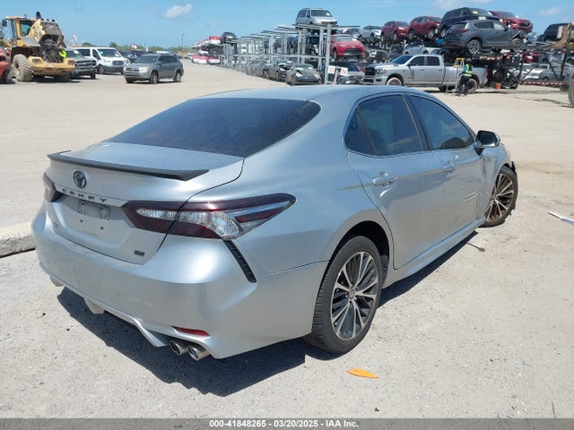 4T1B11HK6JU036170 Toyota CAMRY SE