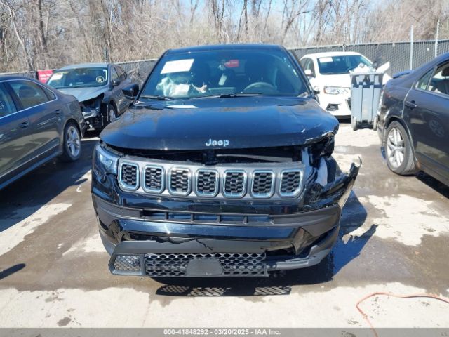 3C4NJDAN7ST518472 Jeep Compass Sport 4x4