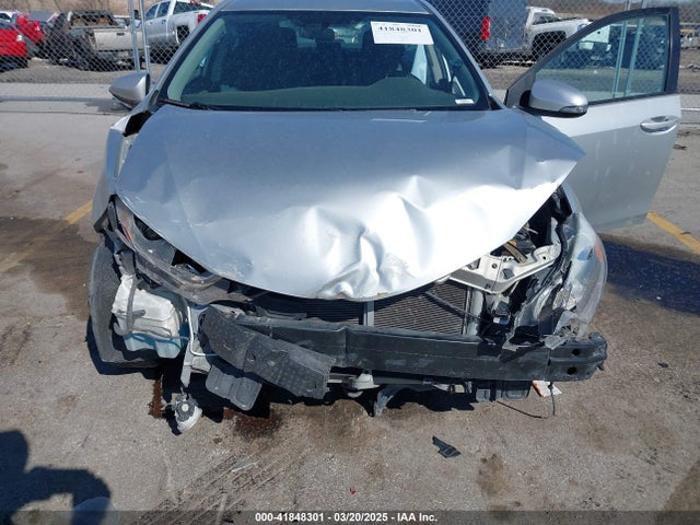 Toyota Corolla S Premium 2015 2T1BURHE4FC425334 Image 6