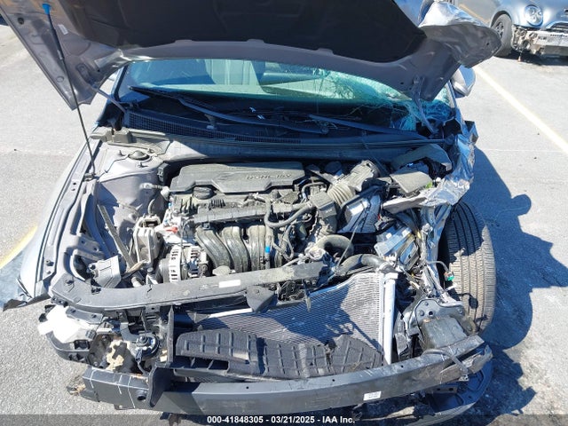 KMHLL4DG3RU639185 Hyundai ELANTRA SE