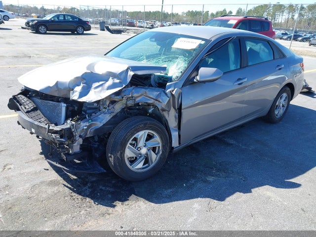 KMHLL4DG3RU639185 Hyundai ELANTRA SE