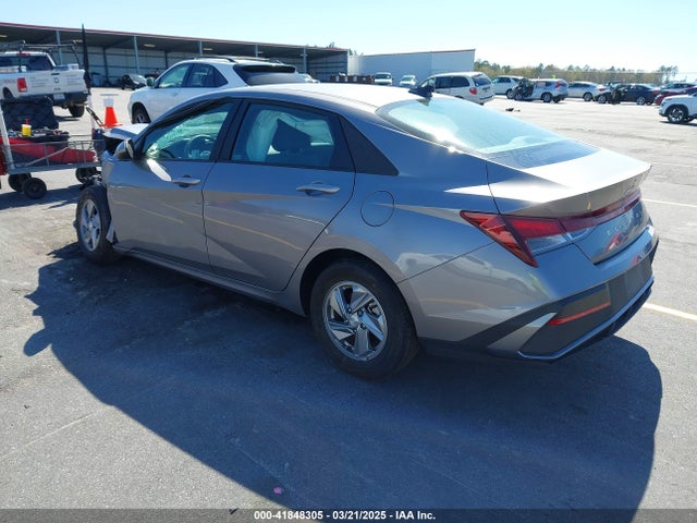 KMHLL4DG3RU639185 Hyundai ELANTRA SE