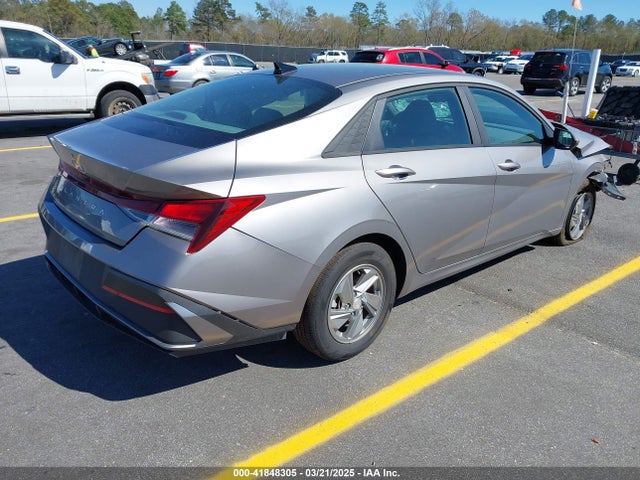 KMHLL4DG3RU639185 Hyundai ELANTRA SE