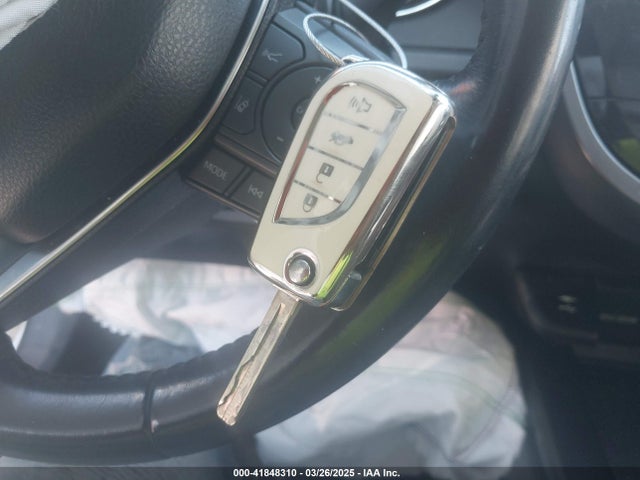 4T1B11HKXKU765354 Toyota CAMRY SE