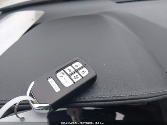 JHMZC5F38JC001442 Honda Clarity Plug-in Hybrid Touring