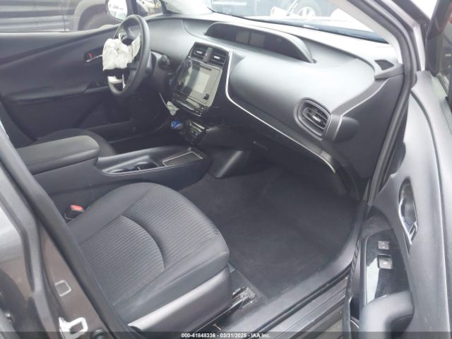 JTDKBRFUXJ3591956 Toyota Prius Two